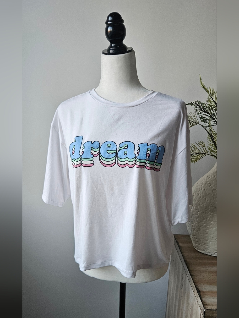 White 'Dream' Graphic Tee - Casual Women’s Top